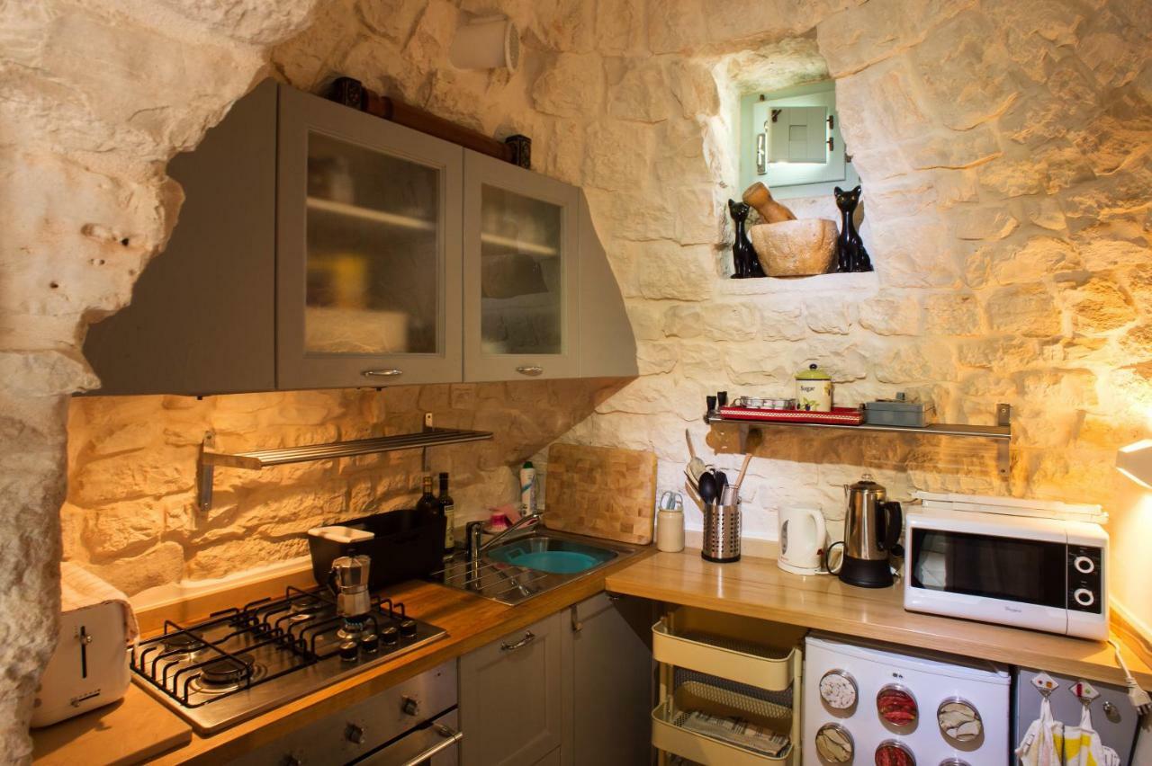 16 Trulli E Giardini Apartman Alberobello Kültér fotó