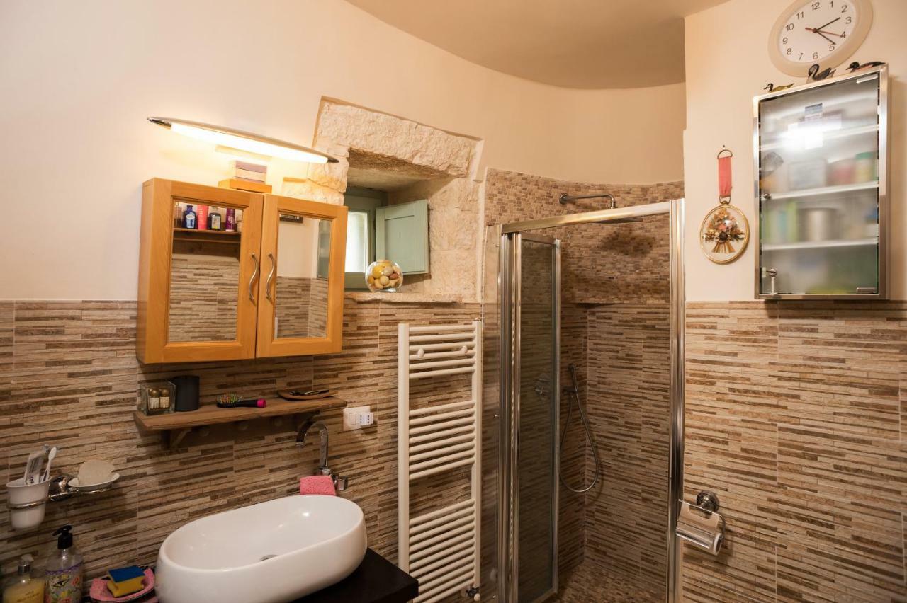 16 Trulli E Giardini Apartman Alberobello Kültér fotó