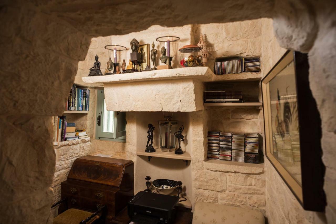 16 Trulli E Giardini Apartman Alberobello Kültér fotó