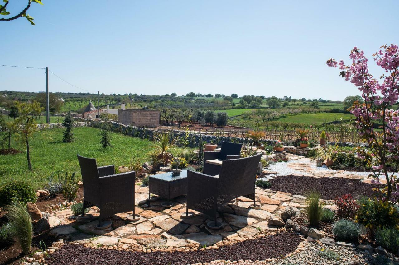 16 Trulli E Giardini Apartman Alberobello Kültér fotó